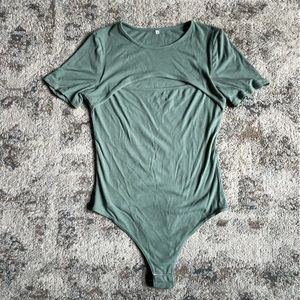 NWOT Green Cutout Bodysuit